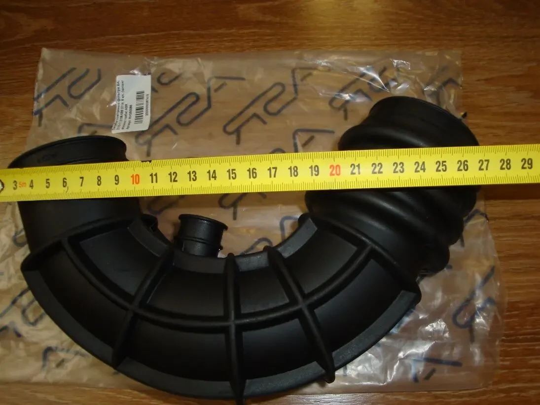 Патрубок повітряного фільтру Ваз 2108, 2109, 21099, 2110-2115 8 кл. 6