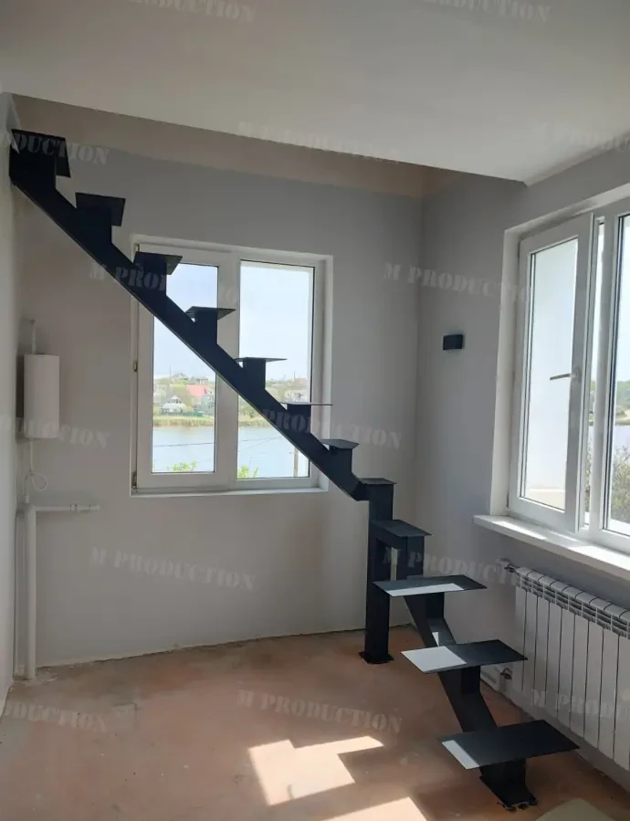 Лестницы на монокосоуре