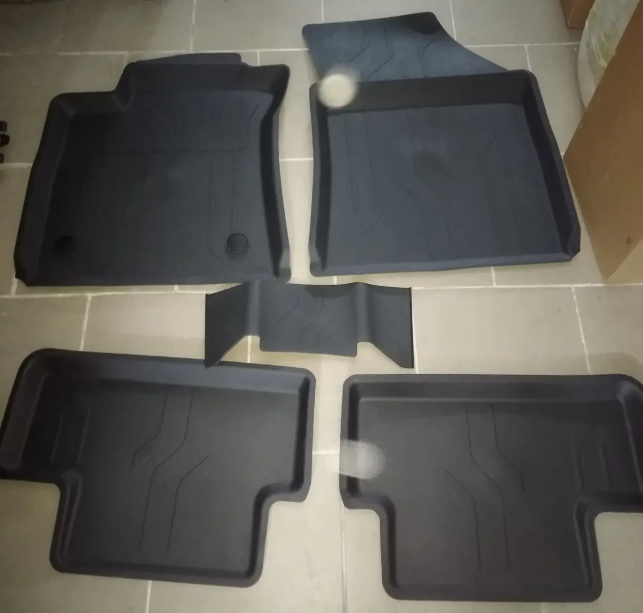 8201618013 Renault Килимки передні  задні  гумові 2