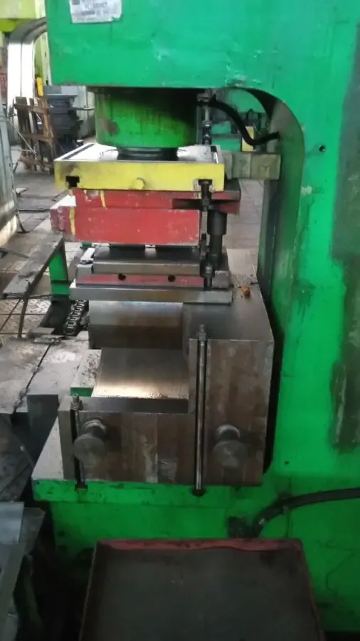 Прес гідравлічний П6328 зусилля 63 тон 8