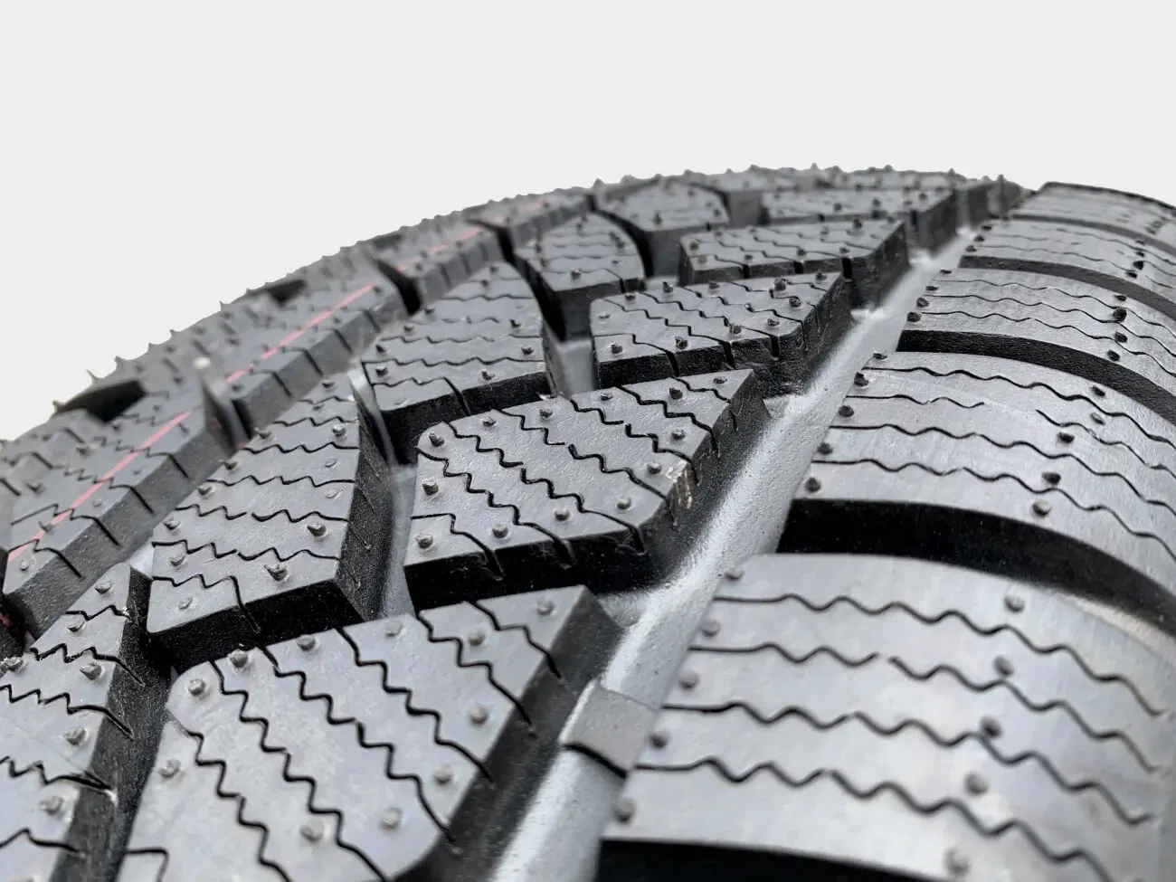 Шини зимові 225/50 R17 98H резина зимня CONTI 790 DOMIN Poland 3