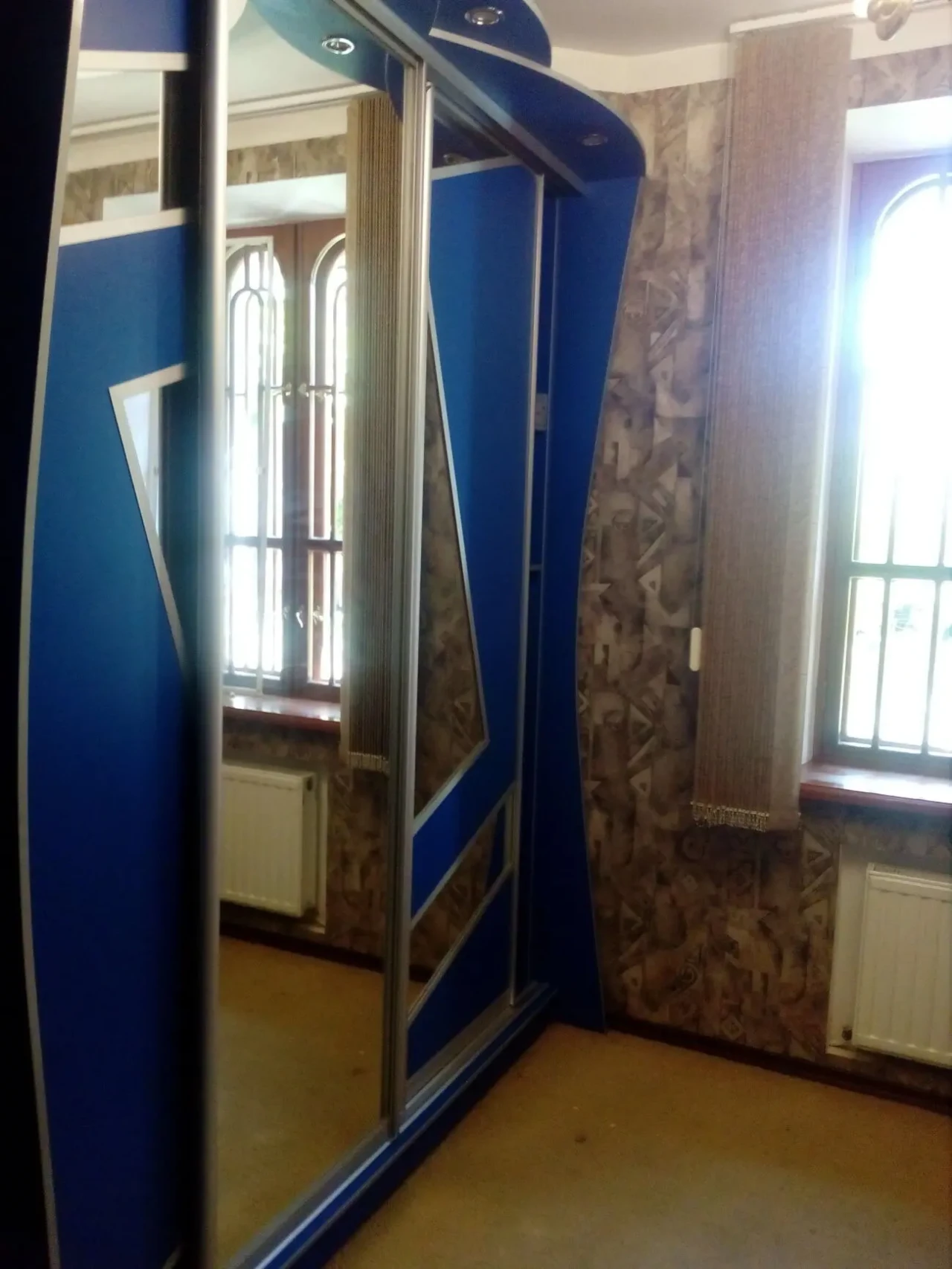 Трёхкомнатная квартира в центре 4