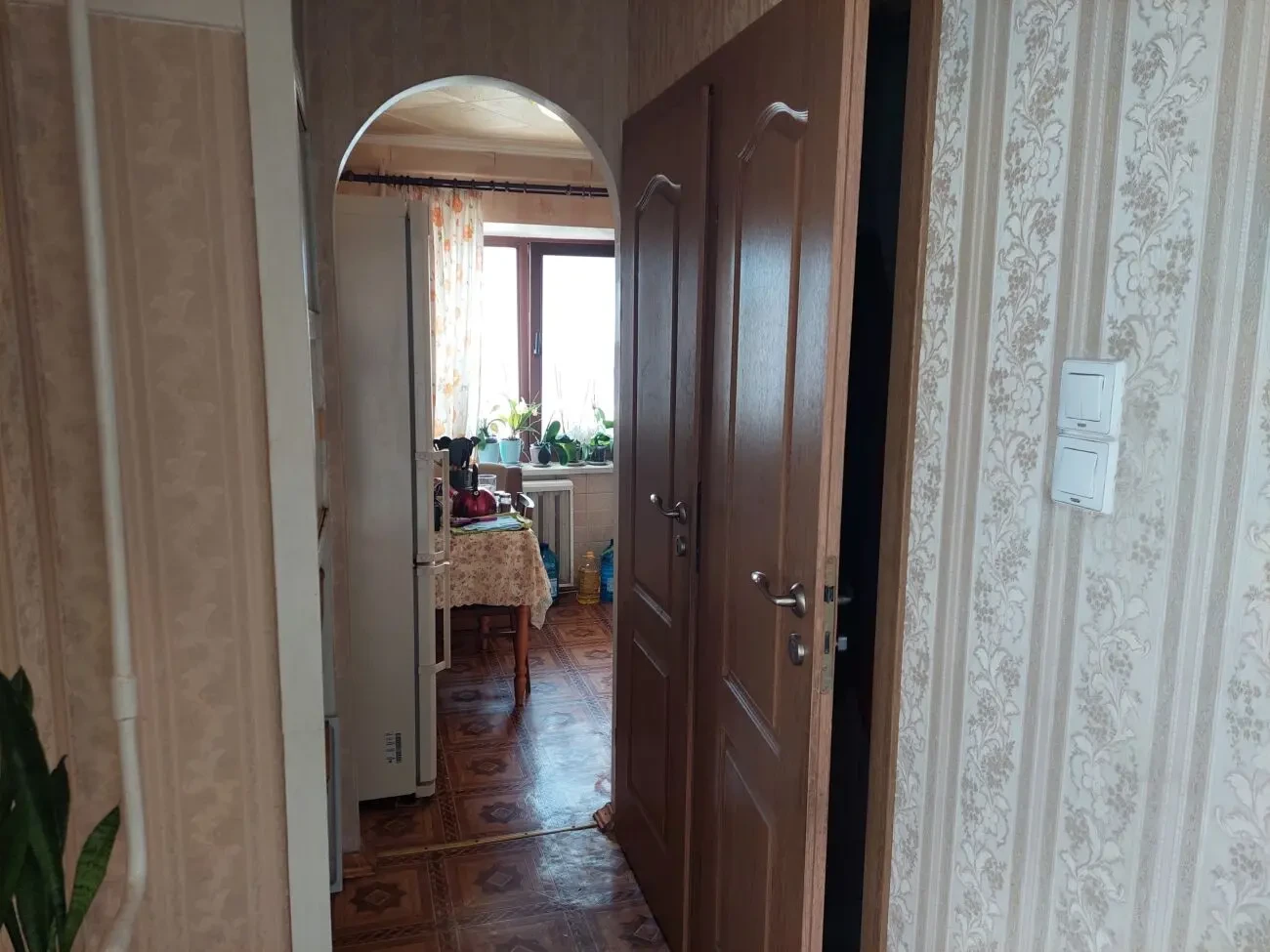 Продам 2к квартиру біля метро Лукянівська 6