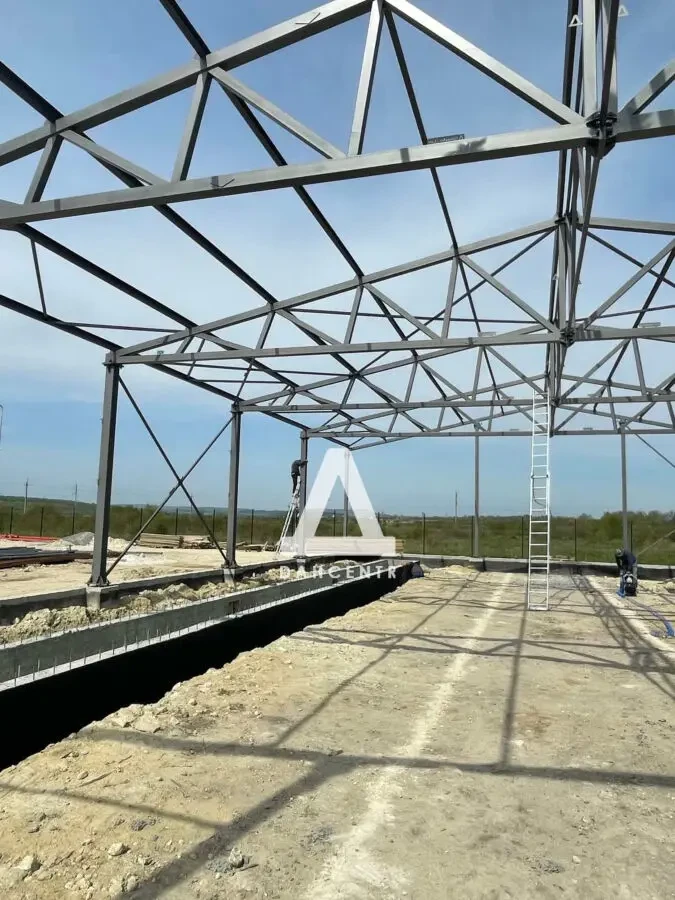 Каркас ангару 24х42х5 під замовлення.