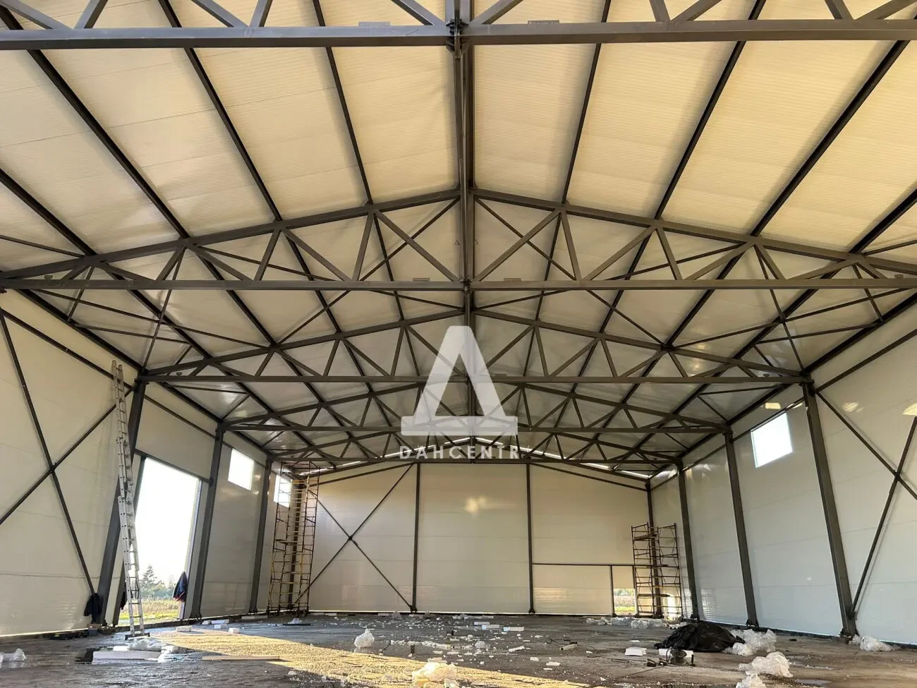 Холодна будівля 12х42х5 з профнастилу під замовлення