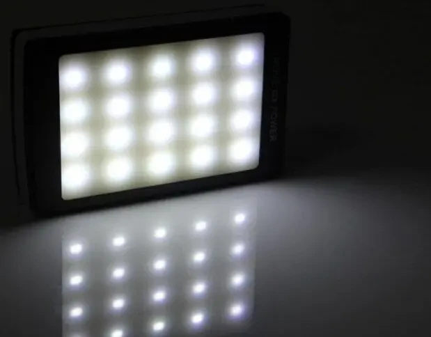 Зарядний пристрій УМБ Power Bank 90000mAh із сонячною панеллю, 20LED 3