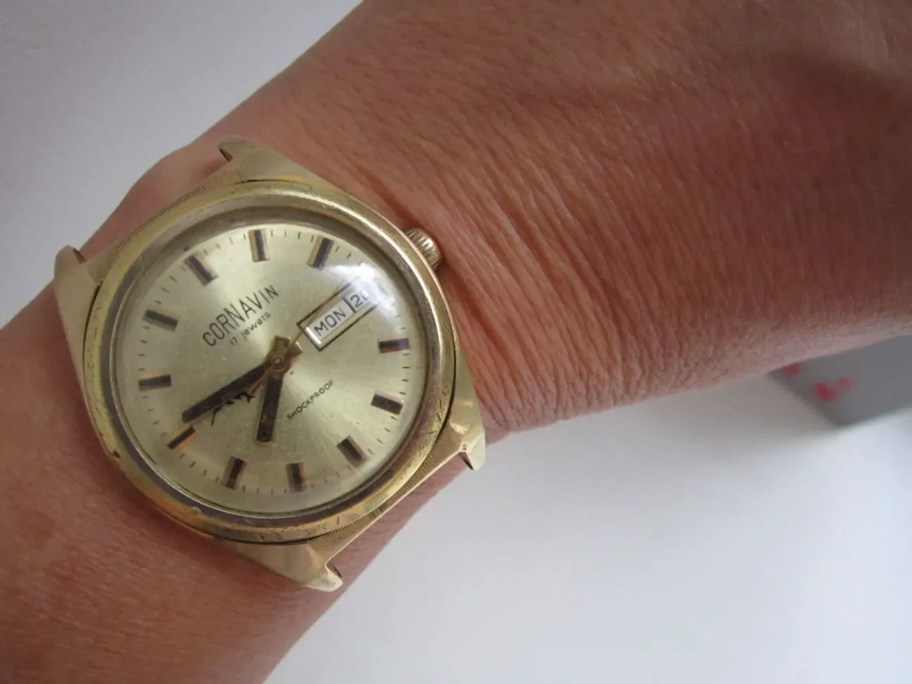 Часы мужские CORNAVIN 22k.G.Plated. Made in USSR. На ходу. Механика 9