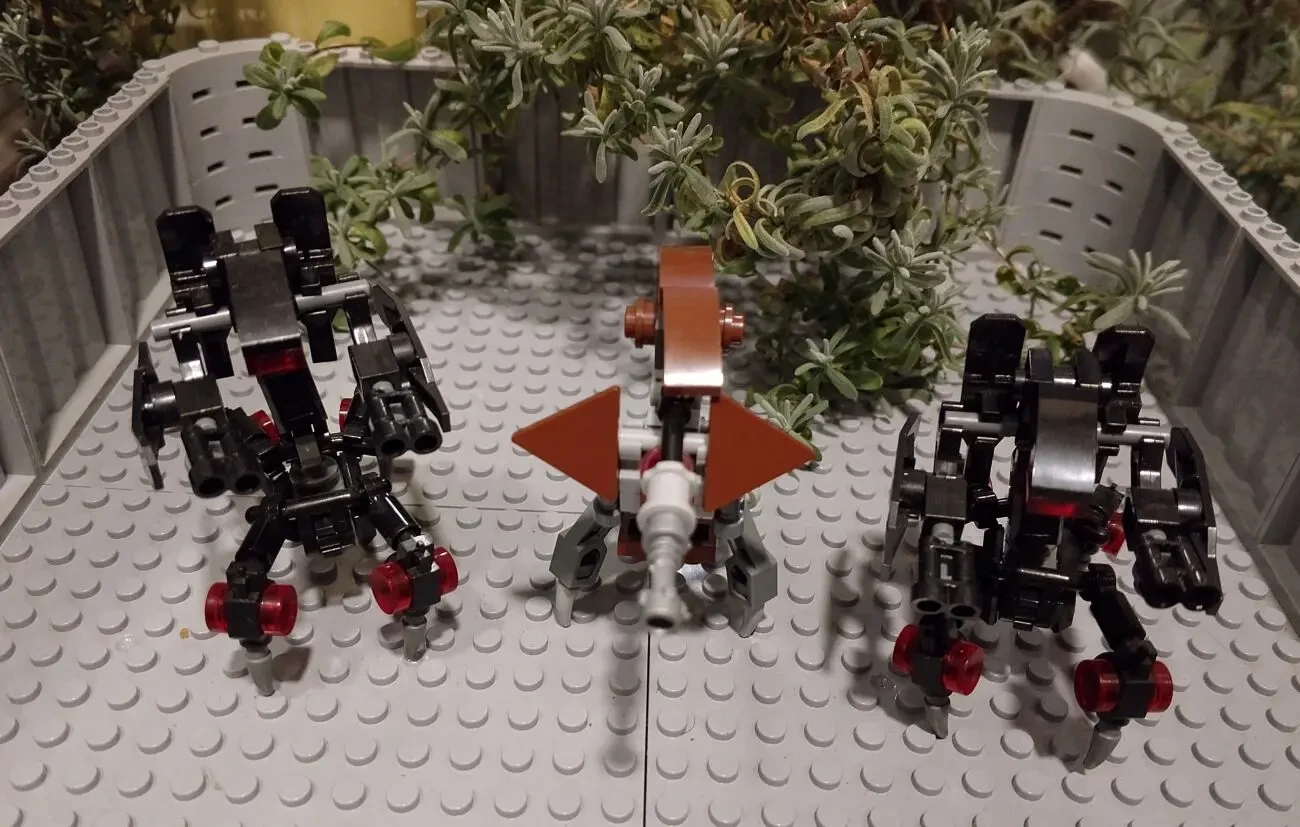 Lego star wars Лего Звёздные Войны минифигурки дроидов Боевой дроид В1 5