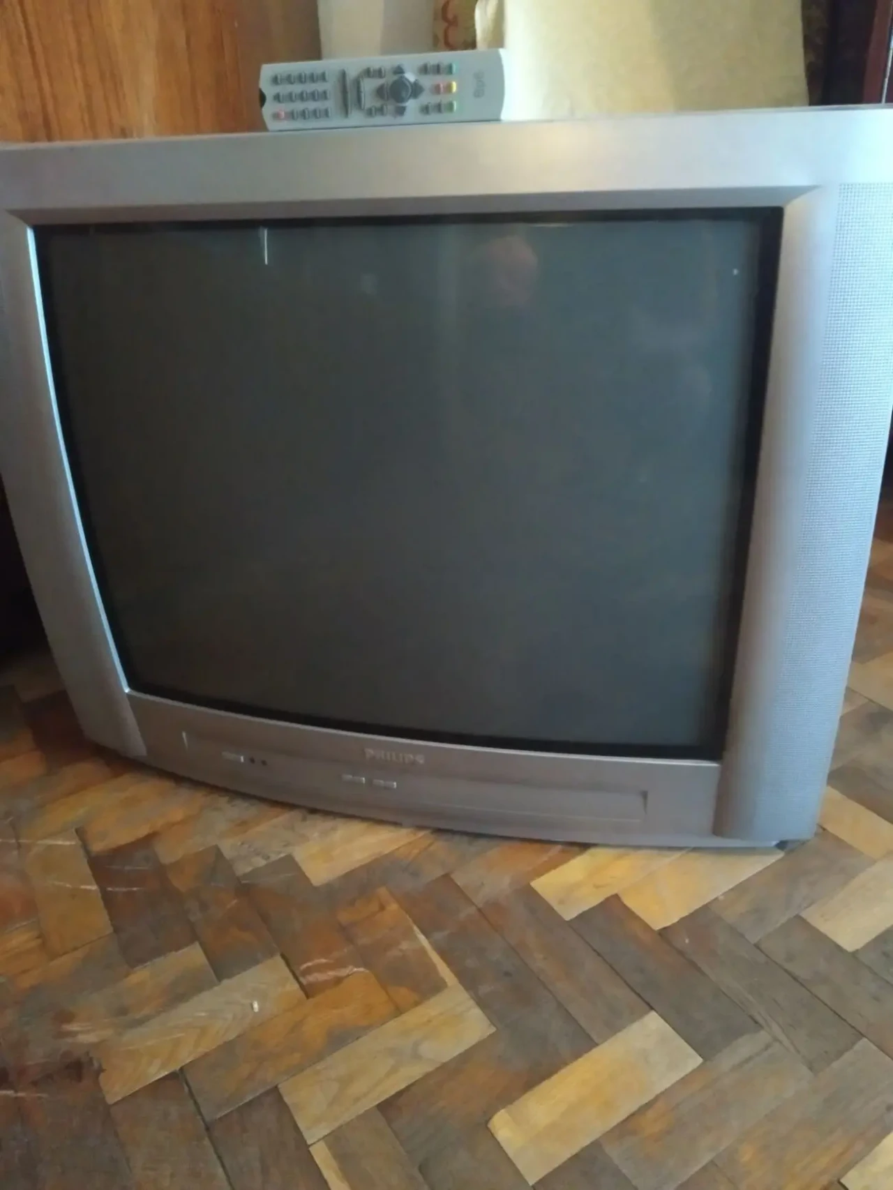 Телевізор PHILIPS