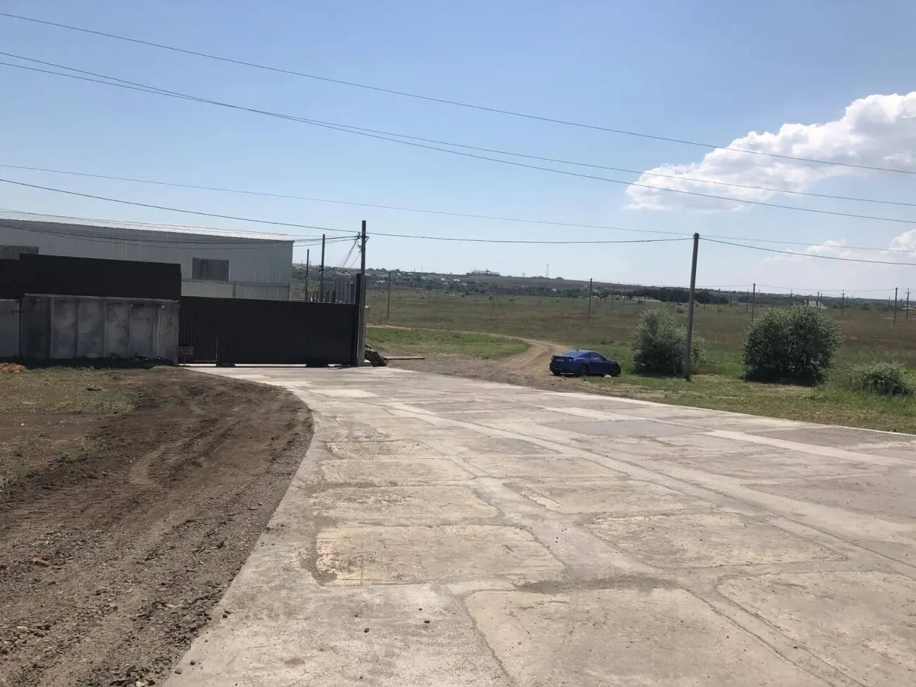 Продам 7соток в первой линии. с. Молодежное 4