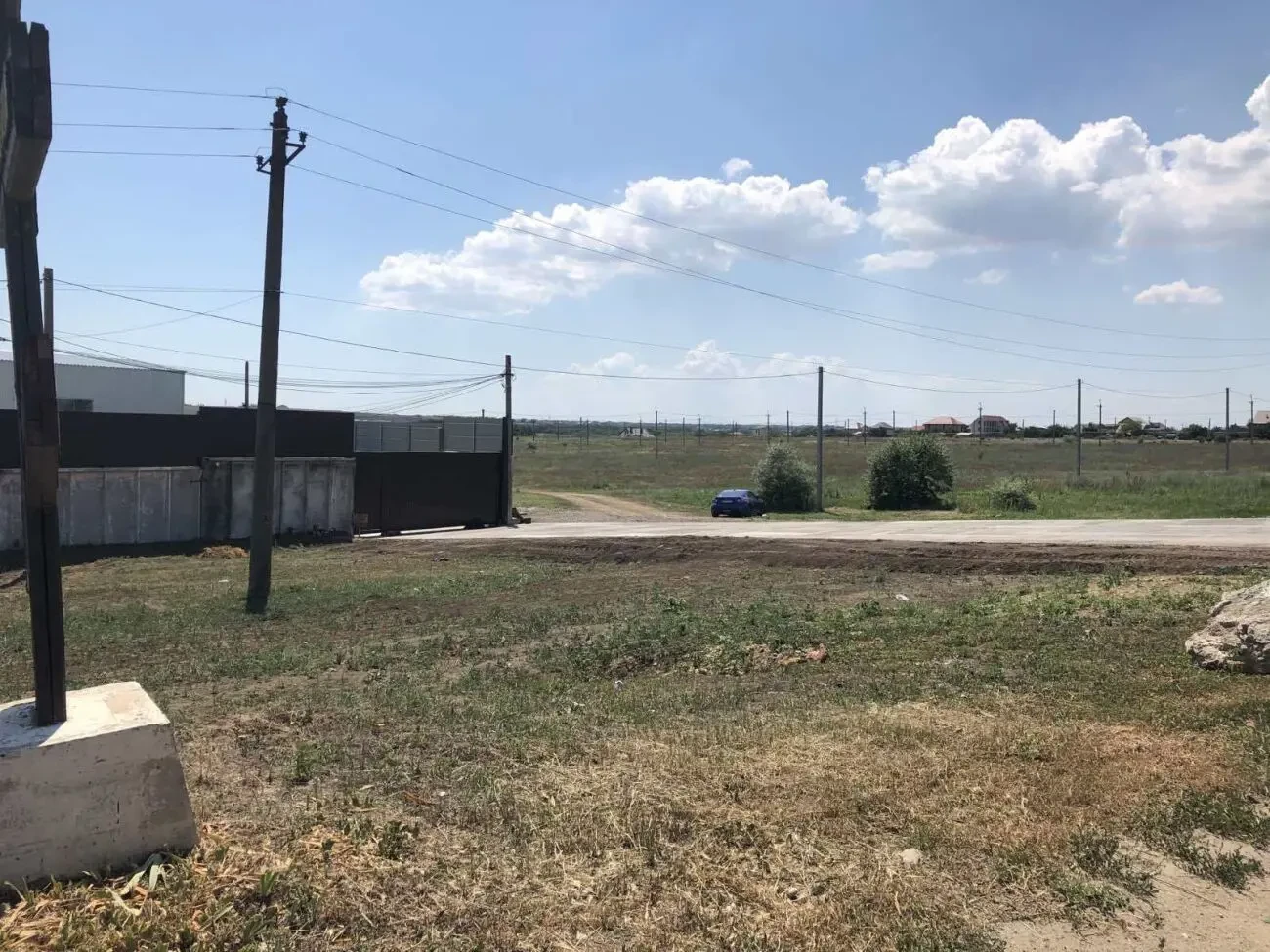 Продам 7соток в первой линии. с. Молодежное 5