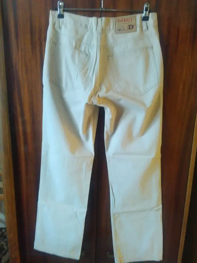 Новые мужские джинсы - 2 dvd диска с фильмами в подарок. 2