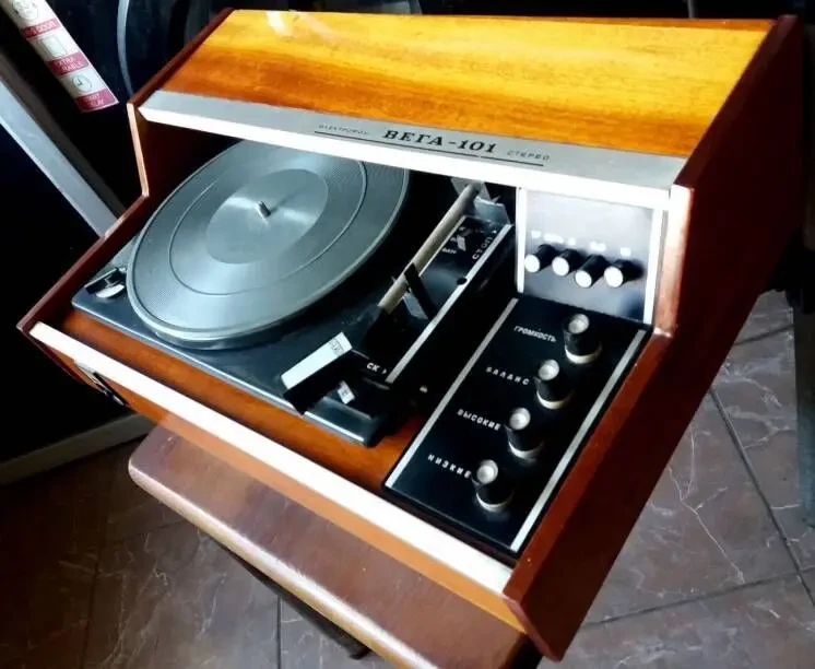 Электрофон Вега-101 - стерео 5