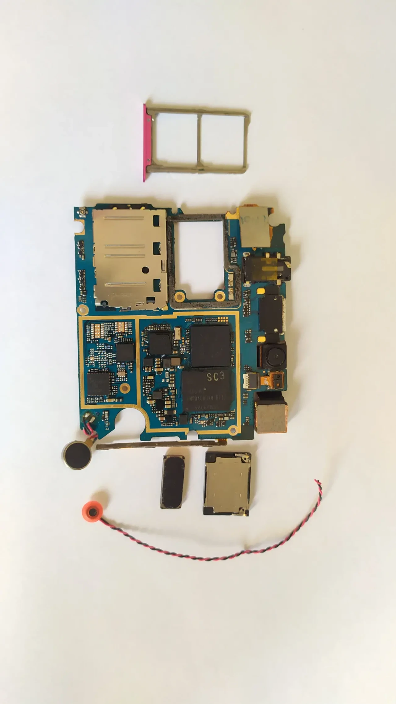 Запчасти Lenovo / Цена за всё / Плата камеры динамики вибро лоток итд 5