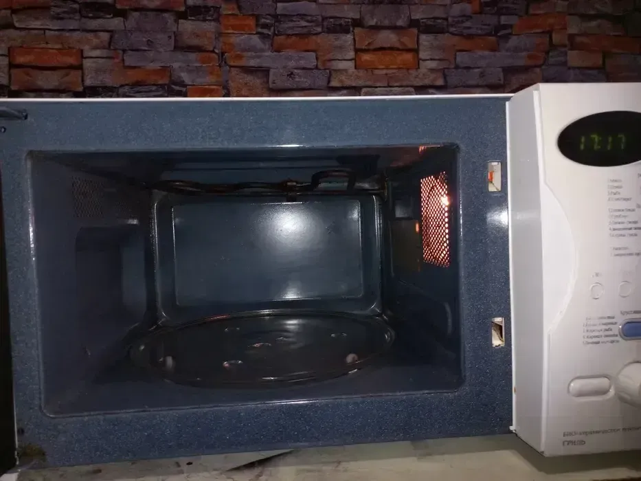 Мощная брендовая микроволновач печь.СВЧ.Гриль. 2