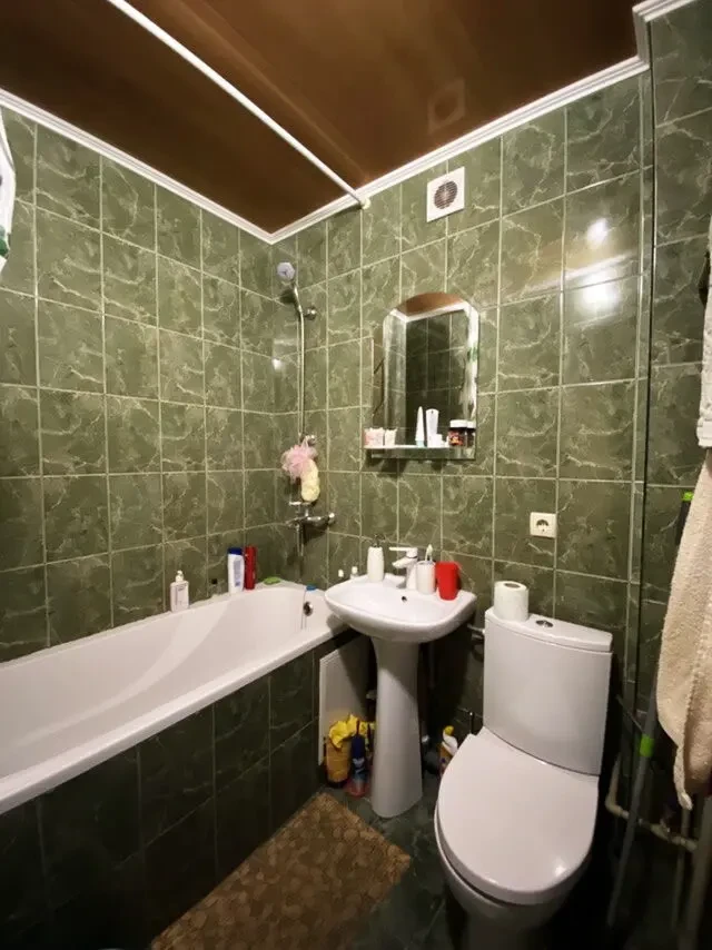 Продаю 2к.квартиру в Лісках, з технікою та меблями (1КП) 9