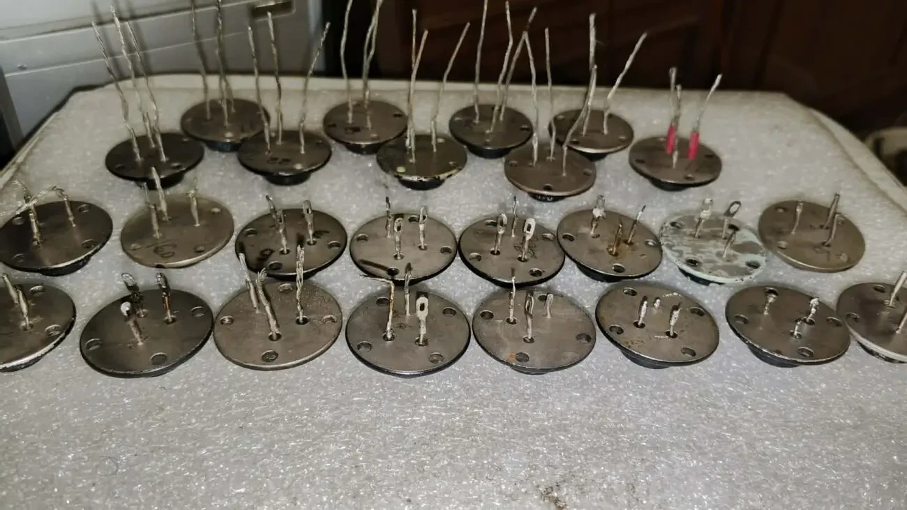 Транзистор П4 П4Б П4В 2