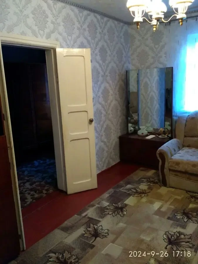 Здам півбудинку р-н пр.Металургів 3