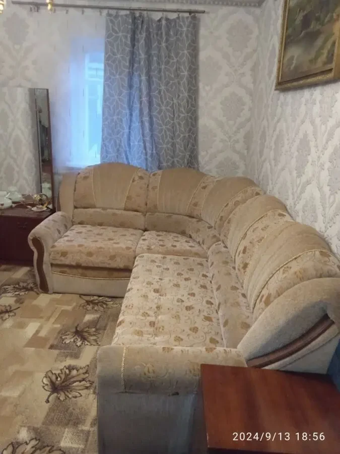 Здам півбудинку р-н пр.Металургів