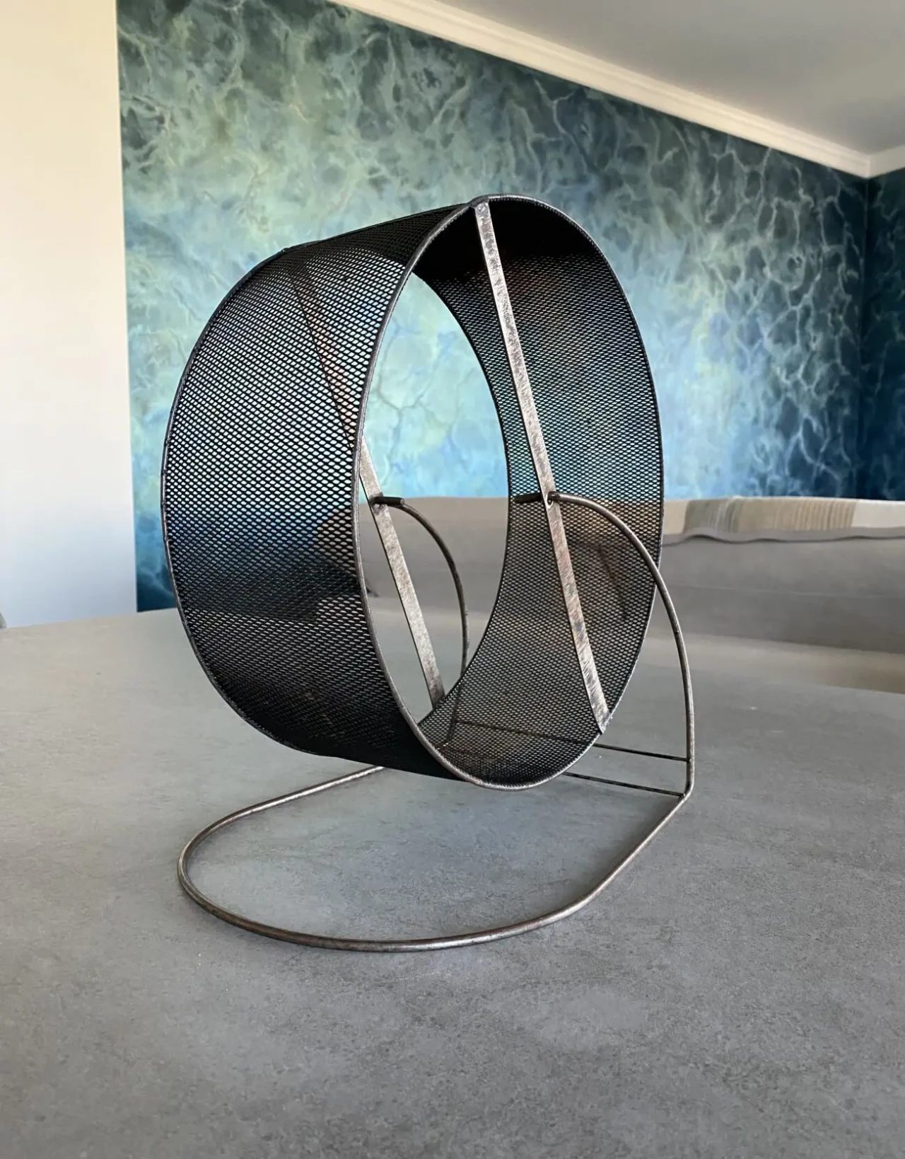 Большое металлическое колесо для грызунов 2