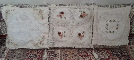 Оригинальная натуральная наволочка с узорами.