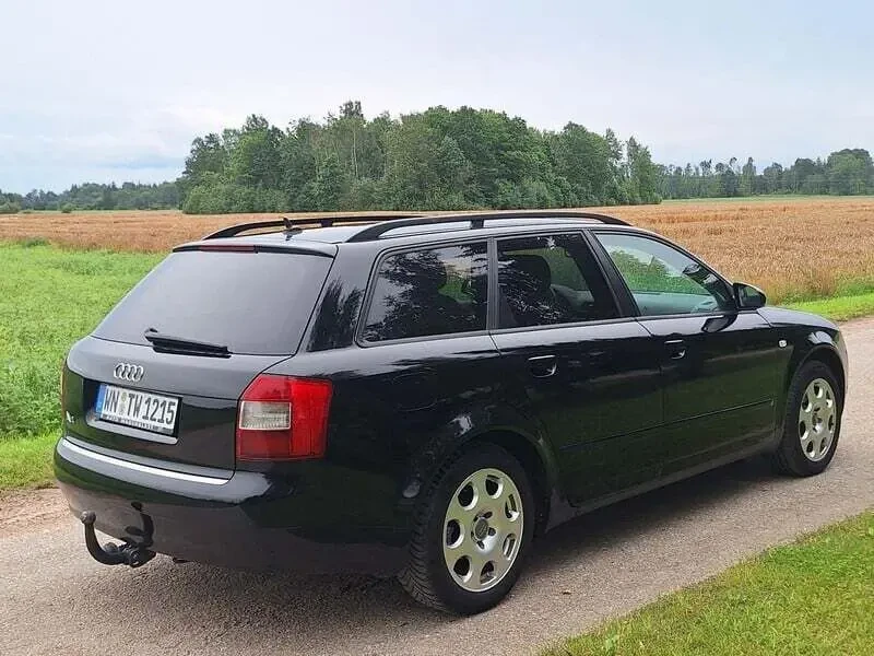 Продам Audi A4 5