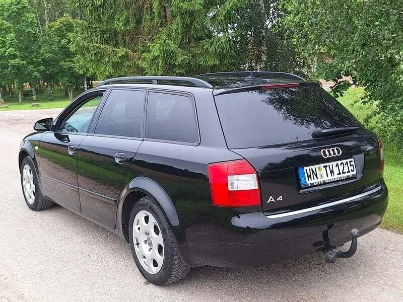 Продам Audi A4 8