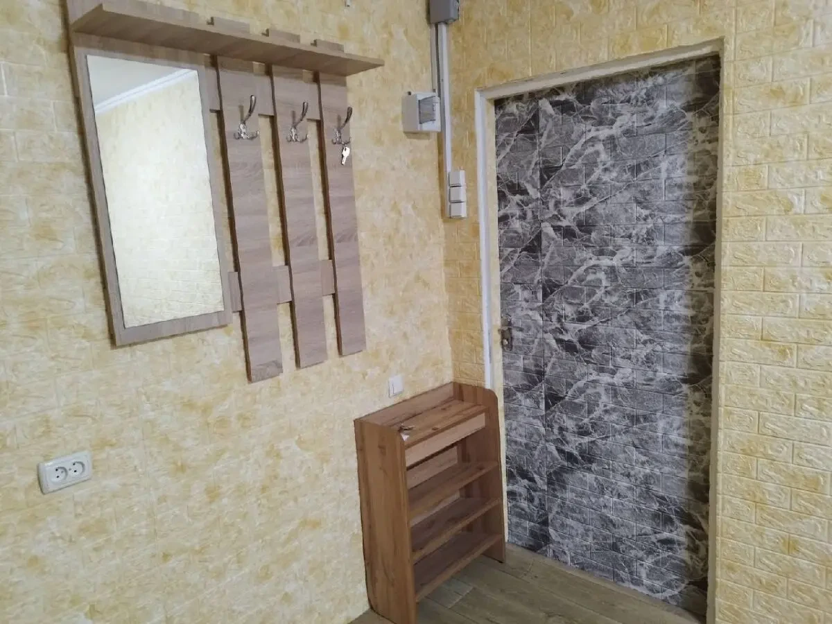 Кімната метро Академіка Павлова 6