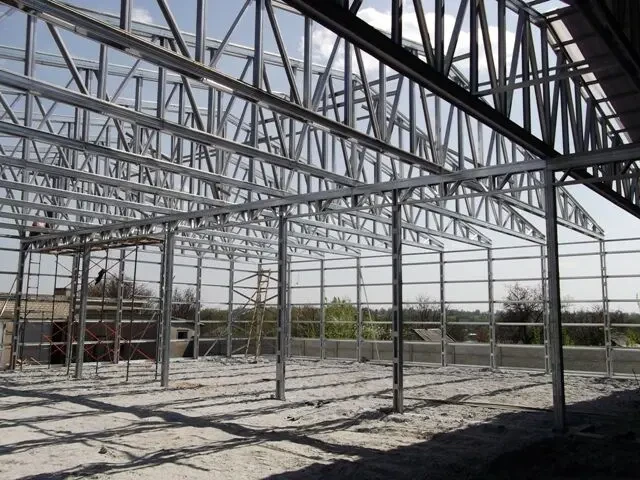 Ферма двухскатная металлическая длина 14 м 2