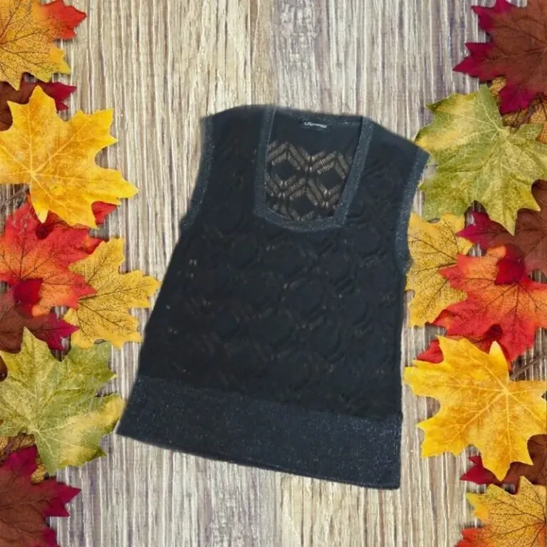 Красивый женский жилет ажурный черный низ с люрексом 48 2