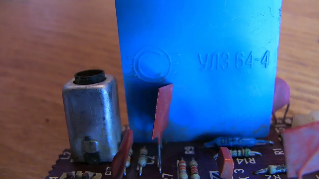 Модуль М2-5-1 с Линией задержки УЛЗ 64-4 от Телевизора ссср 4