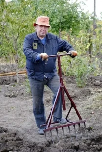 Чудо вилы, лопата,  КОПАЛОЧКА