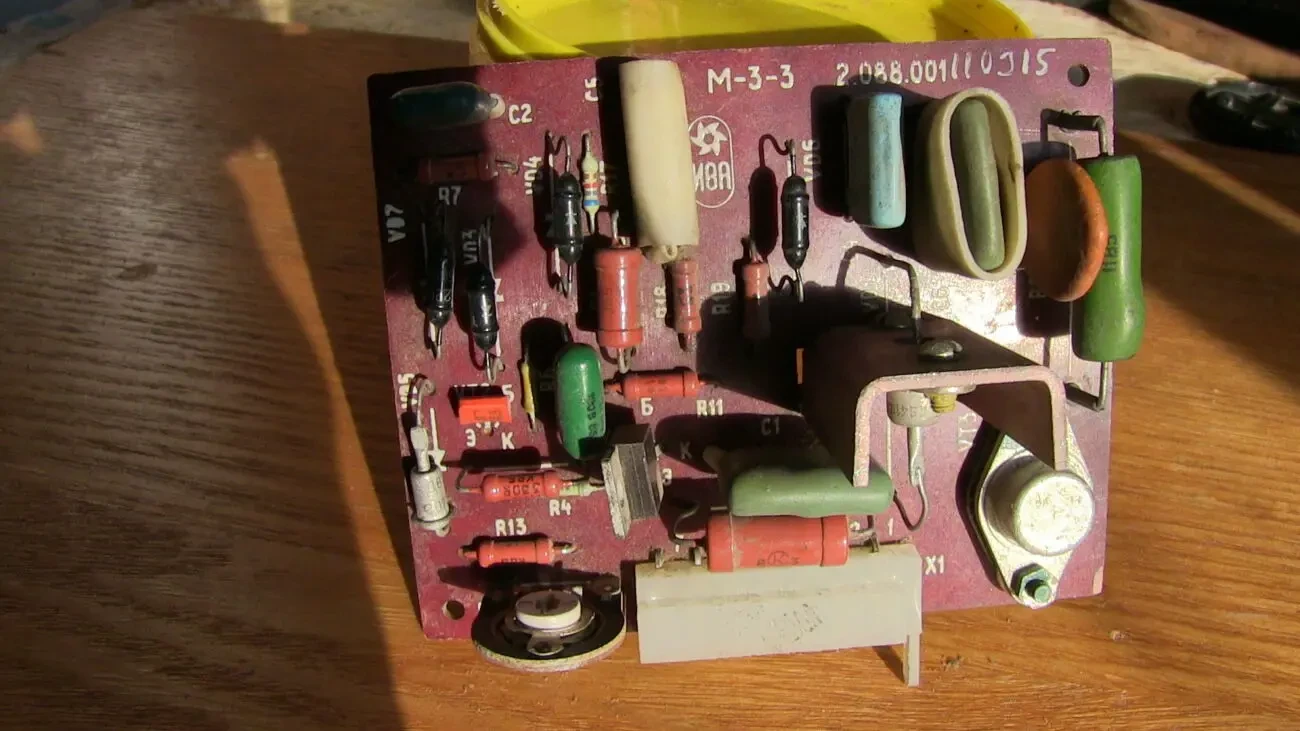 Модуль на телевизор на Телевизор ссср M-3-3 (КУ221Г, КТ837Т) 4