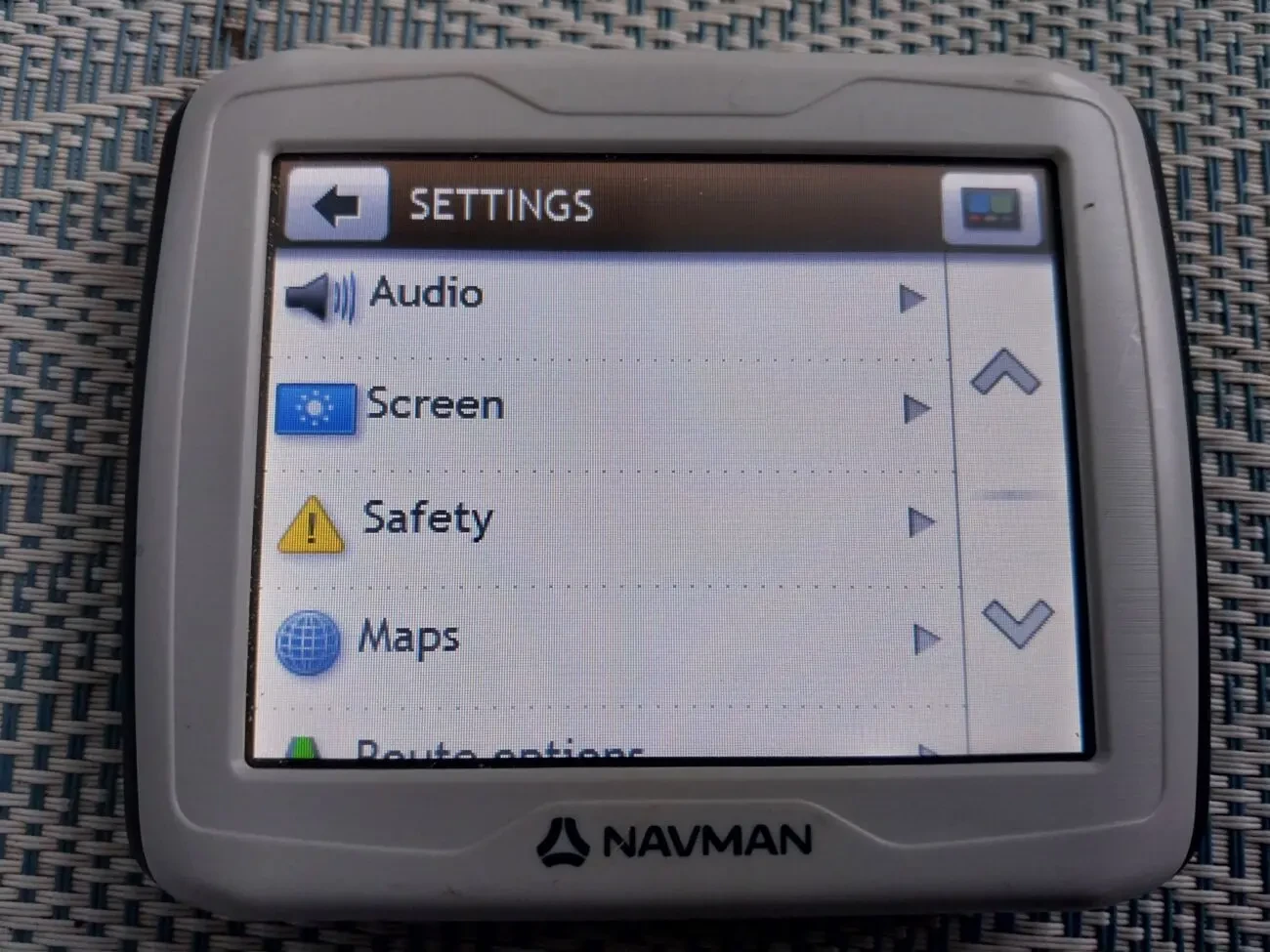 Gps Навигатор  Navman 9