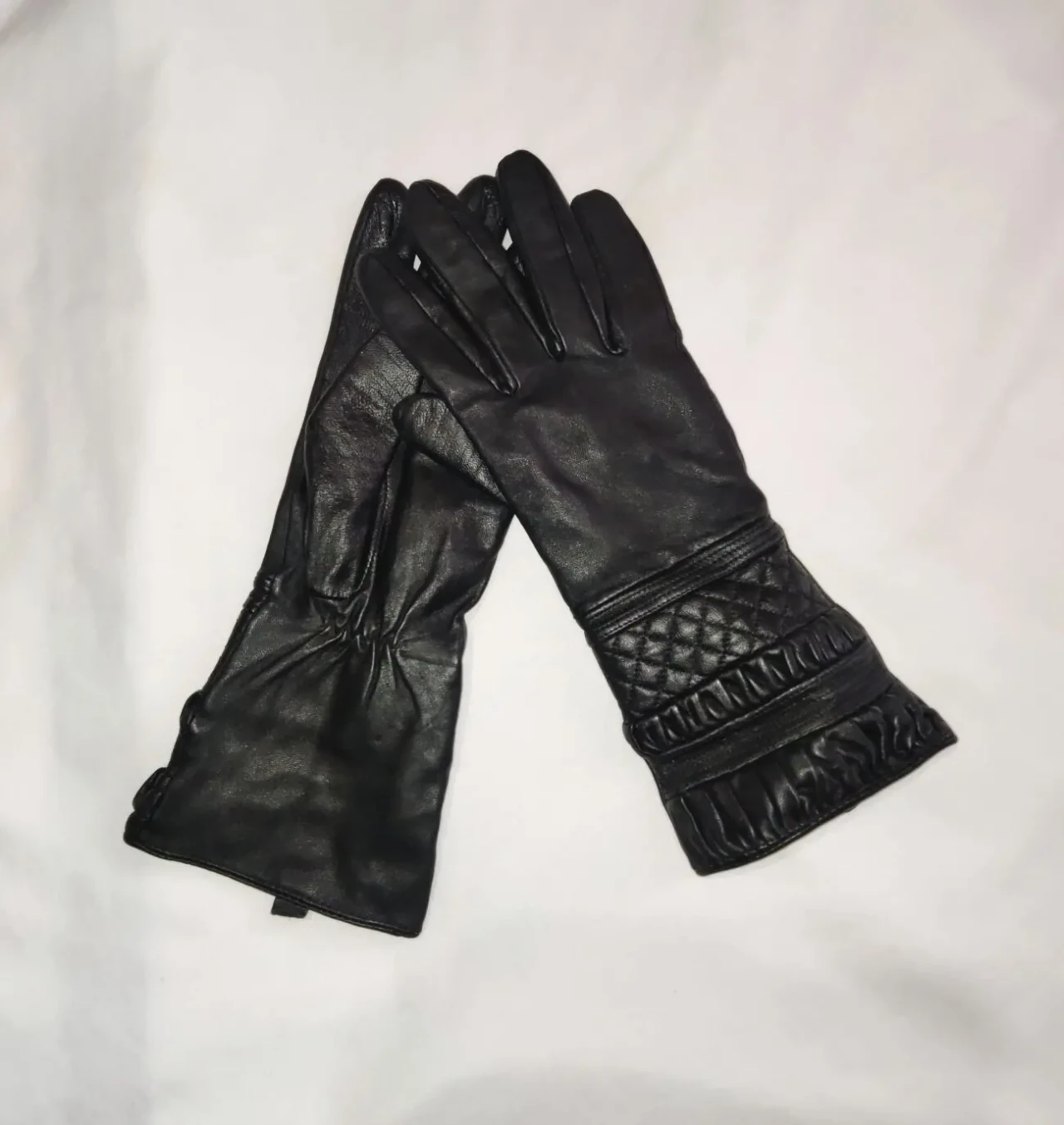 Стильные, удлиненные, демисезоные, кожаные перчатки 2