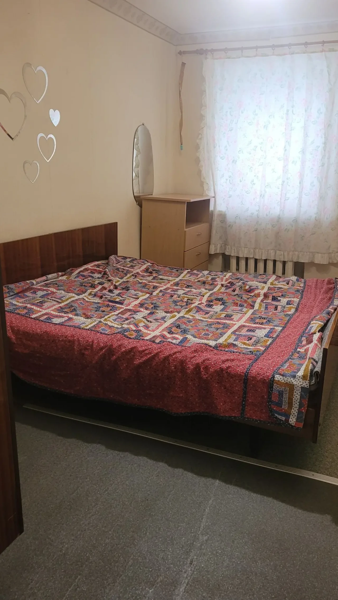 Здам 3-кімнатну квартиру недорого біля метро Бот. сад 3