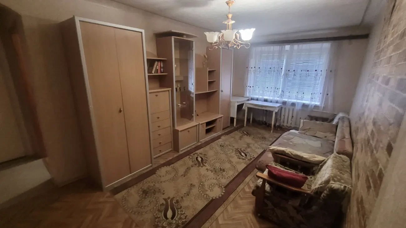 Здам 3-кімнатну квартиру недорого біля метро Бот. сад 2