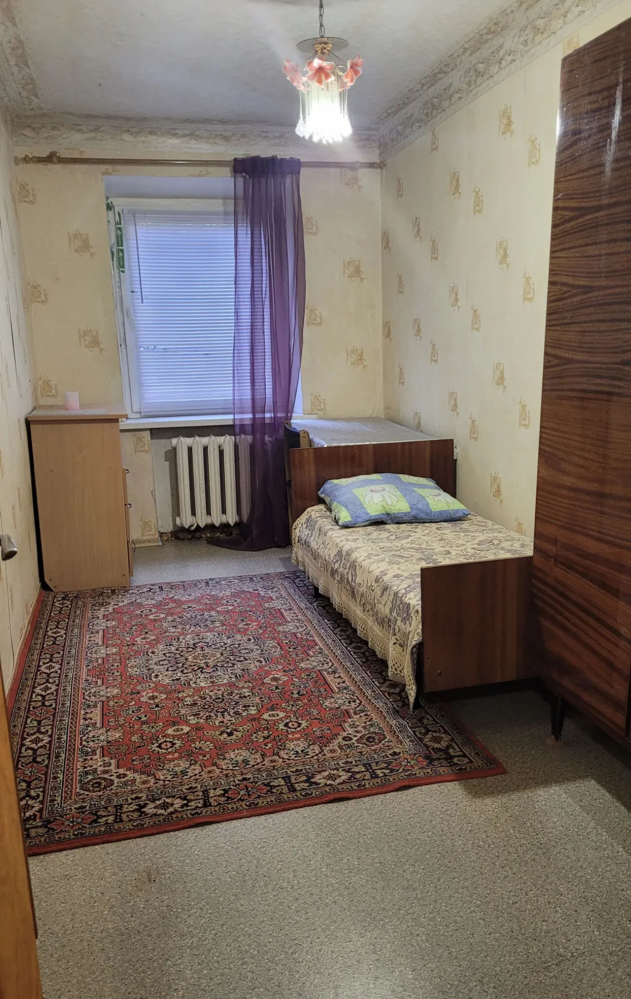 Здам 3-кімнатну квартиру недорого біля метро Бот. сад