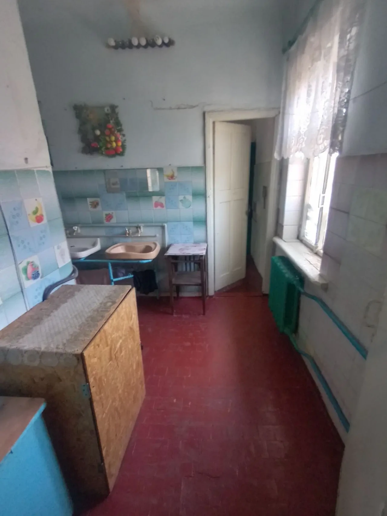 Кімната смт Східний 4