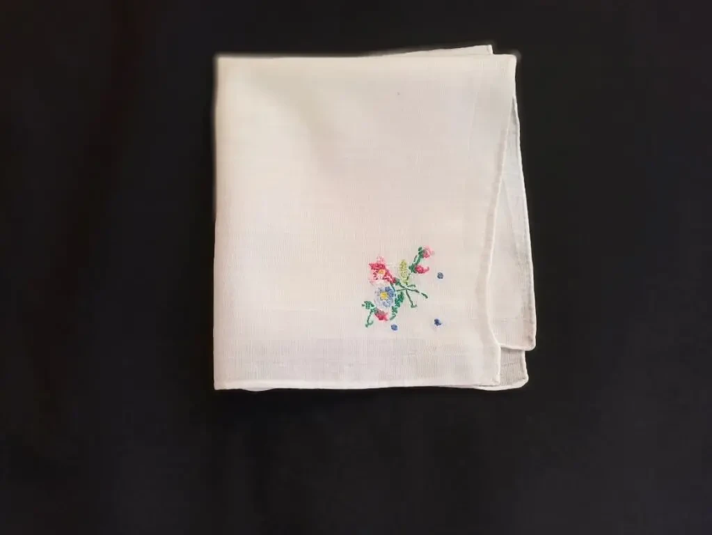 Женский 1 -л4 красивый носовой платок женский белый вышивка крестик 6