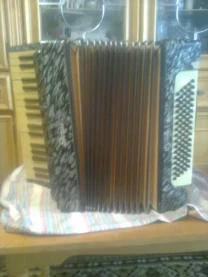 Акордеон GLORIA Egmont 80