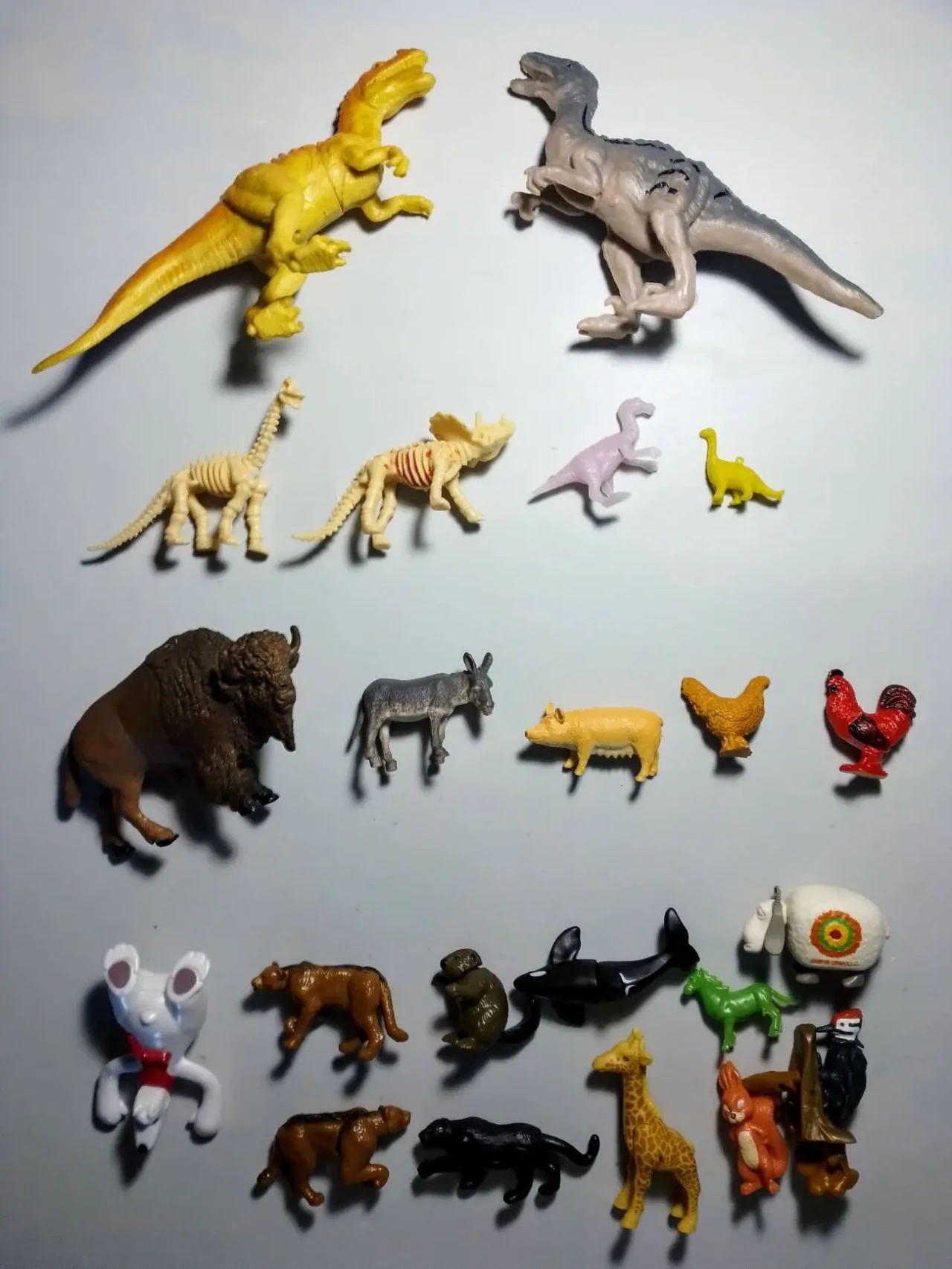 Игрушка фигурка динозавр, дикие животные двигаются, мульт персонажи