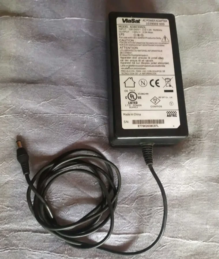 Блоки питания viasat 30v 2.5a 6