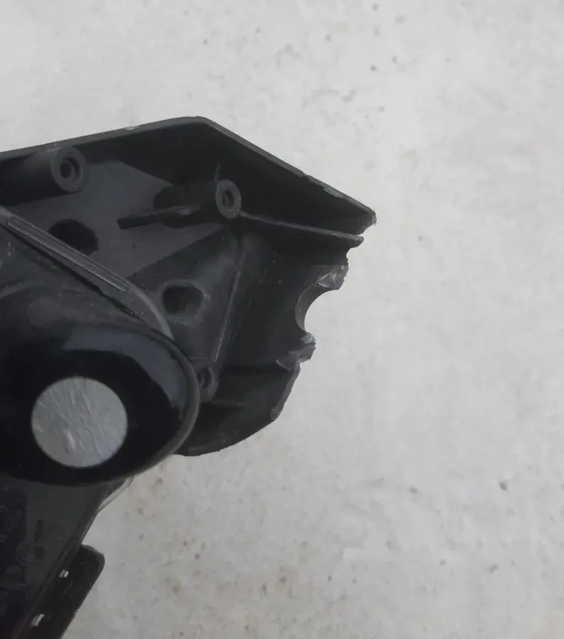 Peugeot 208 Peugeot 2008 Фара правая 9841641980 6