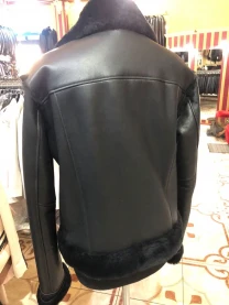 Дублянка натуральна,в шкірі сілка