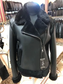 Дублянка натуральна,в шкірі сілка