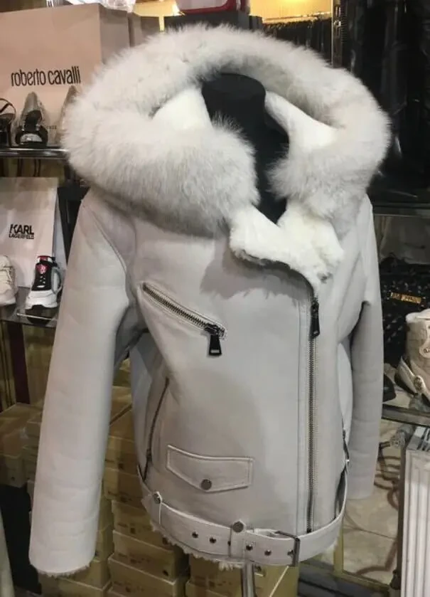 Дублянка капюшон з песцем(є кольори) 2