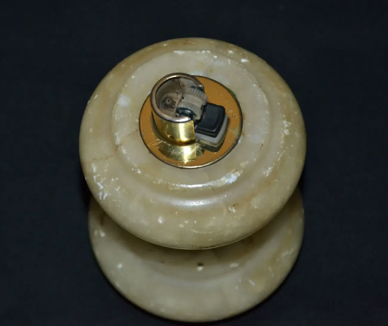 Зажигалка настольная с натурального камня 3