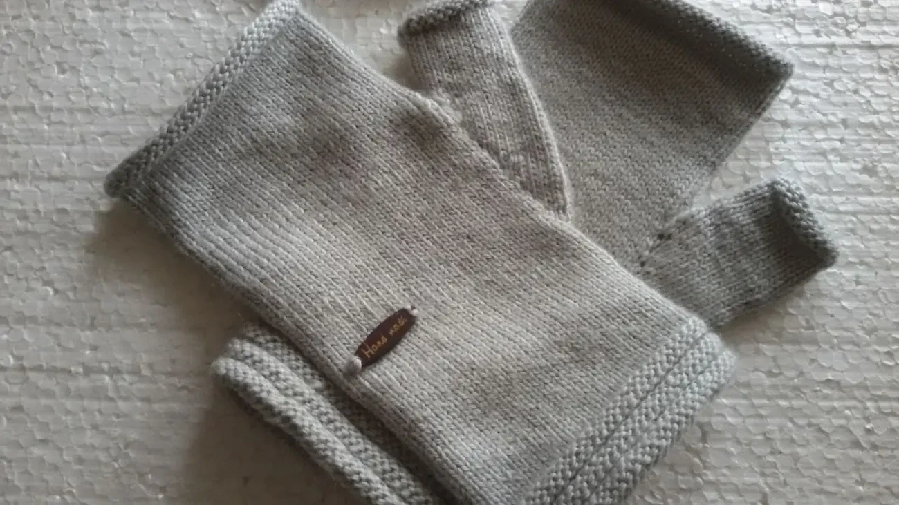 митенки серенькие удлинённые