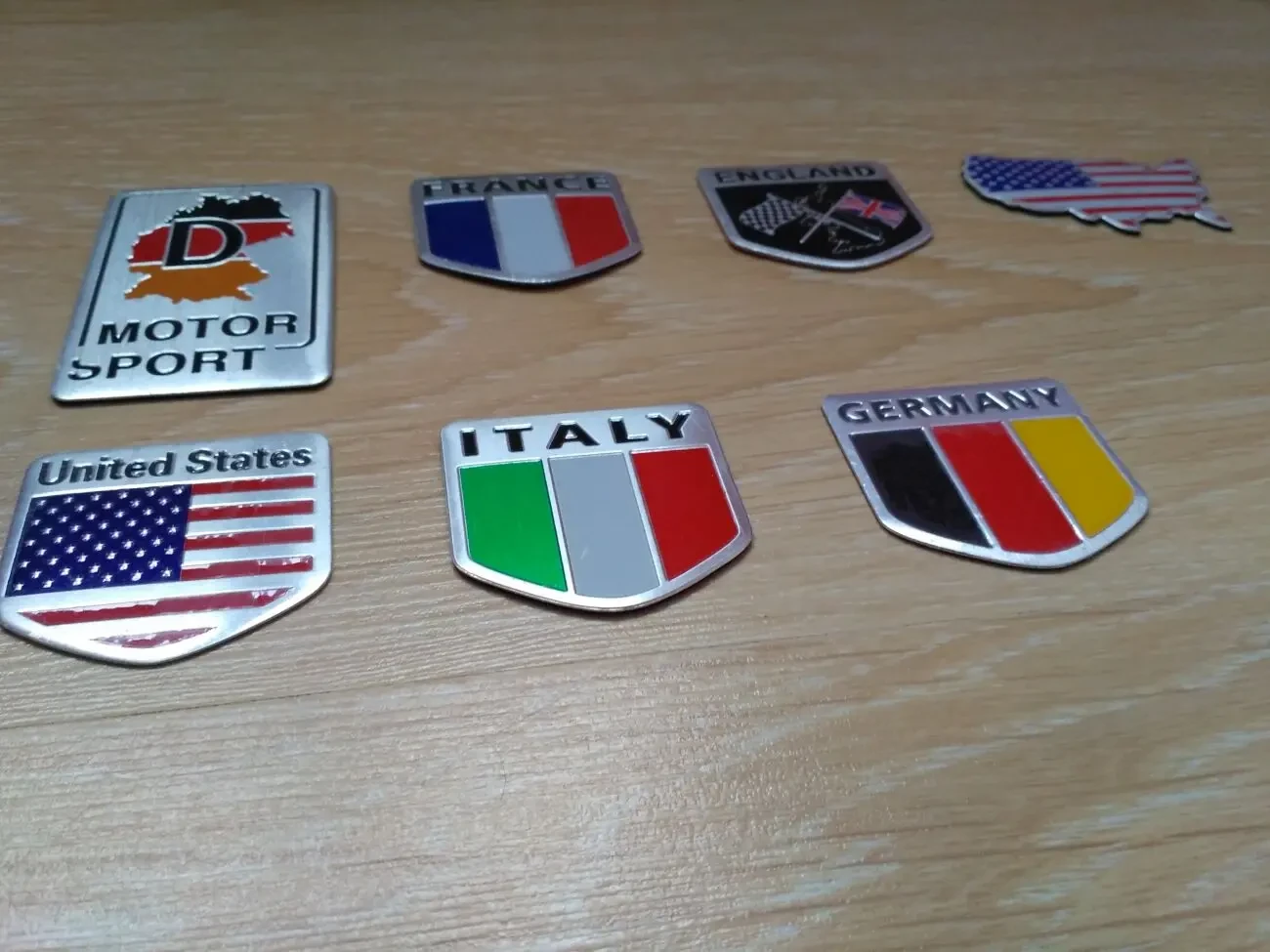 Наклейки на авто Флаг Стран алюминиевые на авто - мото 5